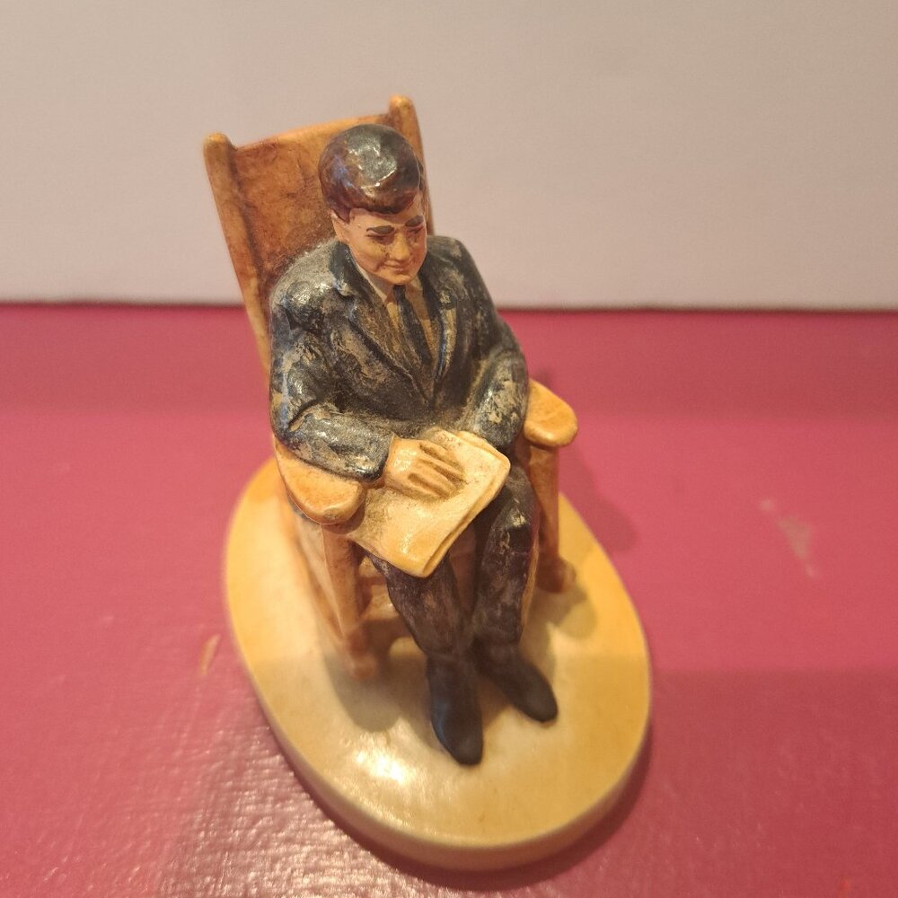 John F Kennedy Miniature Statue
